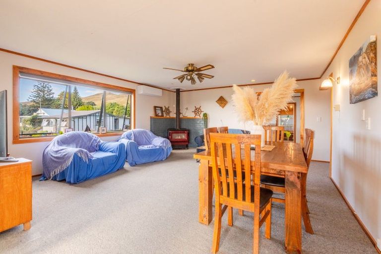 Photo of property in 46 Beach Road, Porangahau, 4293