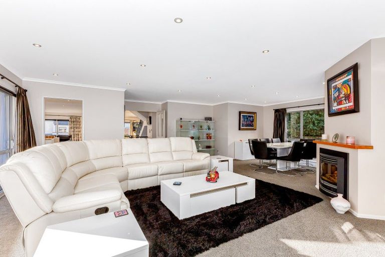Photo of property in 40 The Masthead, Whitby, Porirua, 5024