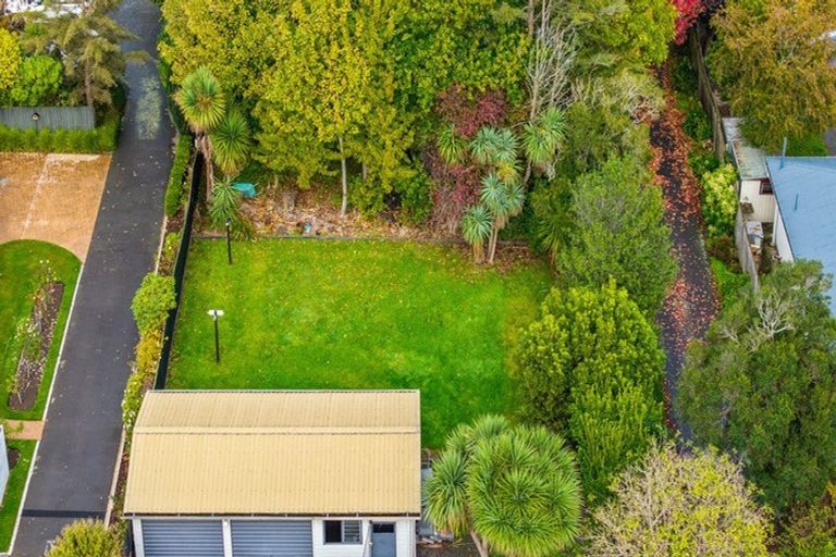 Photo of property in 64 Winters Road, Redwood, Christchurch, 8051