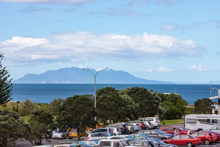 Photo of property in 2 Te Mana Street, Omaha, 0986