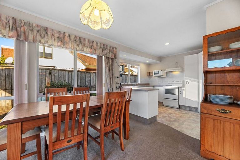 Photo of property in 5 Bayfair Drive, Mount Maunganui, 3116
