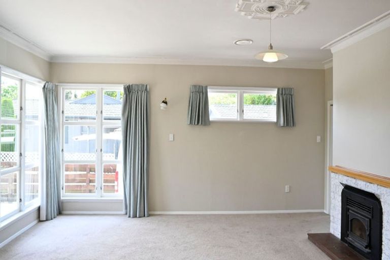 Photo of property in 128 Napier Road, Havelock North, 4130