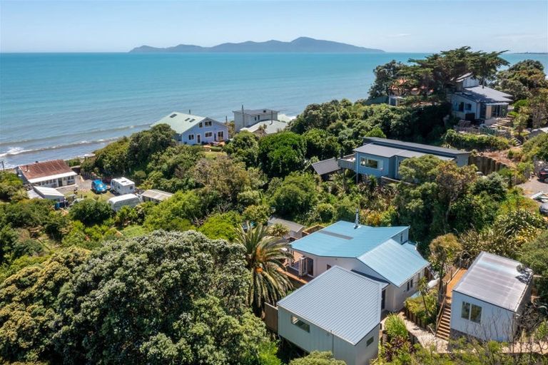 Photo of property in 20 Pingau Street, Paekakariki, 5034