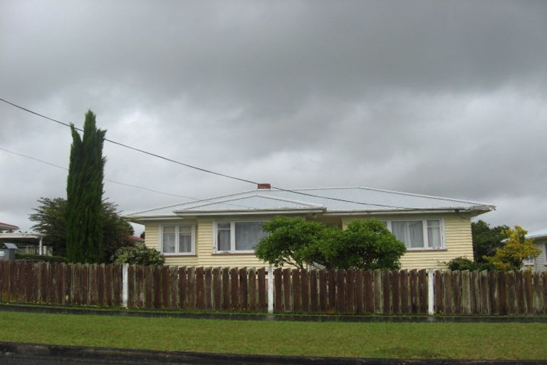 Photo of property in 6 Alamein Avenue, Onerahi, Whangarei, 0110