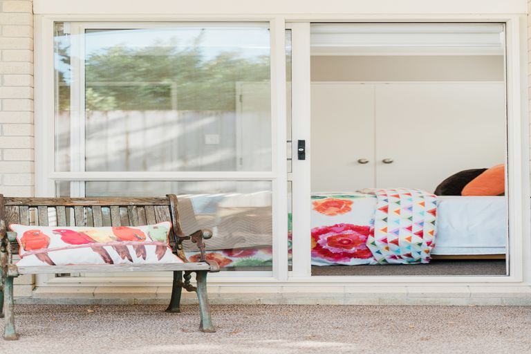 Photo of property in 1/28 Rochester Crescent, Somerville, Auckland, 2014