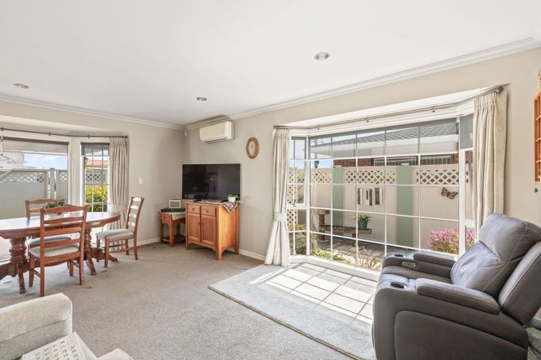 Photo of property in 11a Norman Street, Lower Vogeltown, New Plymouth, 4310