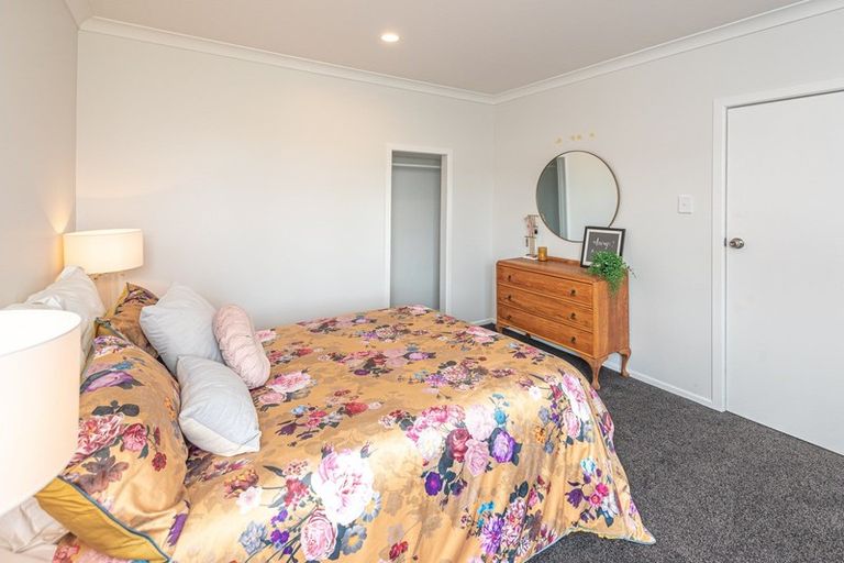 Photo of property in 112 Cornfoot Street, Castlecliff, Whanganui, 4501