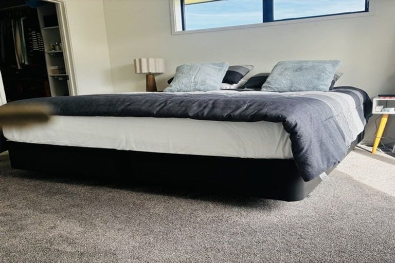 Photo of property in 30 Herridge Street, Woodend, 7610