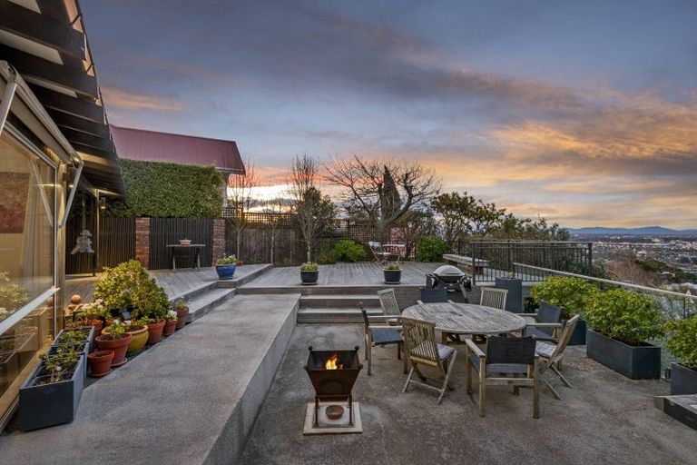 Photo of property in 8 Kidson Terrace, Cashmere, Christchurch, 8022