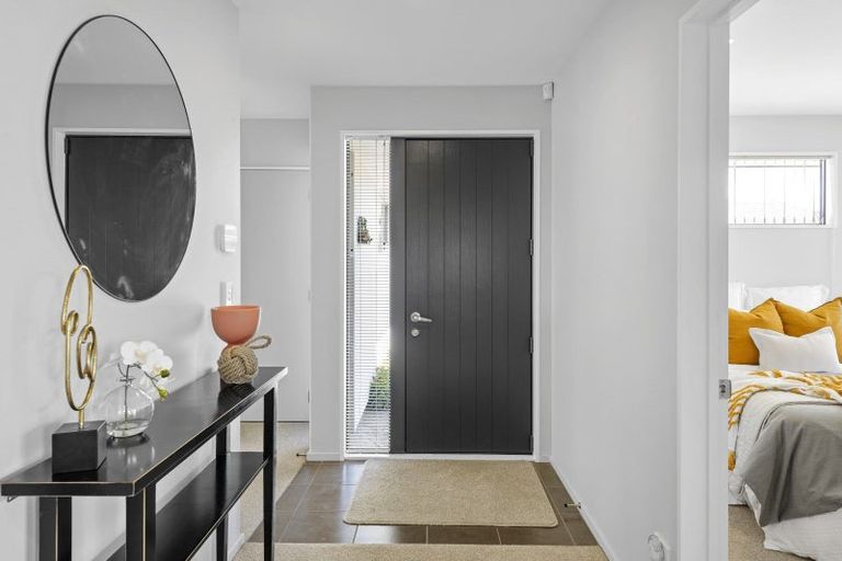 Photo of property in 10 Puhara Avenue, Parklands, Christchurch, 8083