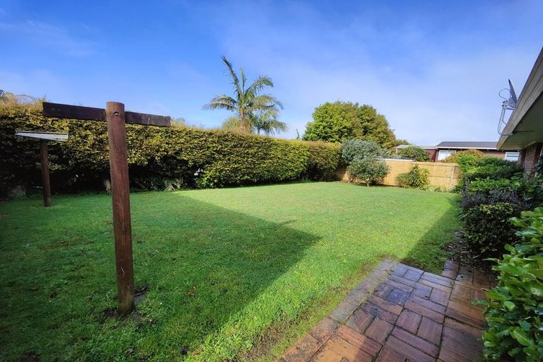 Photo of property in 32 Colum Place, Bucklands Beach, Auckland, 2014