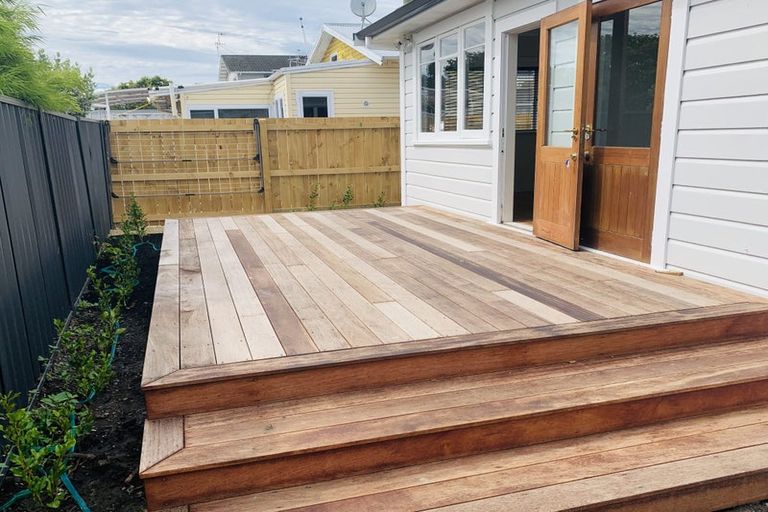 Photo of property in 99 Georges Drive, Napier South, Napier, 4110