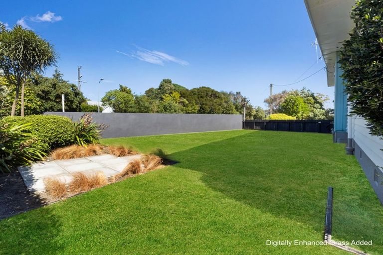 Photo of property in 104 Atawhai Road, Fitzherbert, Palmerston North, 4410