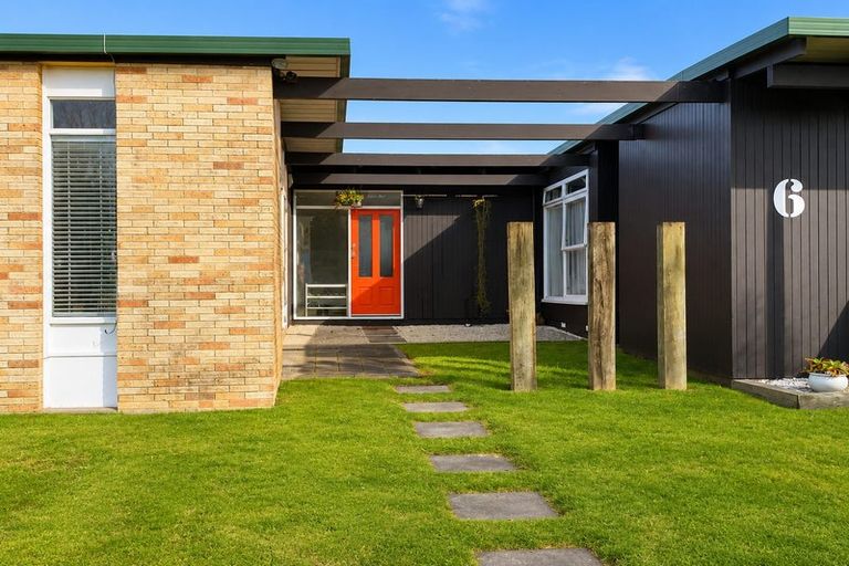 Photo of property in 6 Juliet Avenue, Howick, Auckland, 2014