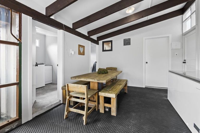 Photo of property in 32 Ruru Road, Taihape, 4720