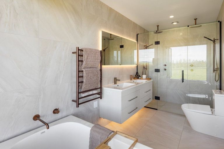 Photo of property in 336 Waverley Road, Gordonton, Hamilton, 3287