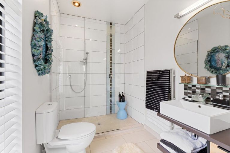 Photo of property in 23 Marina Drive, Waikawa, Picton, 7220