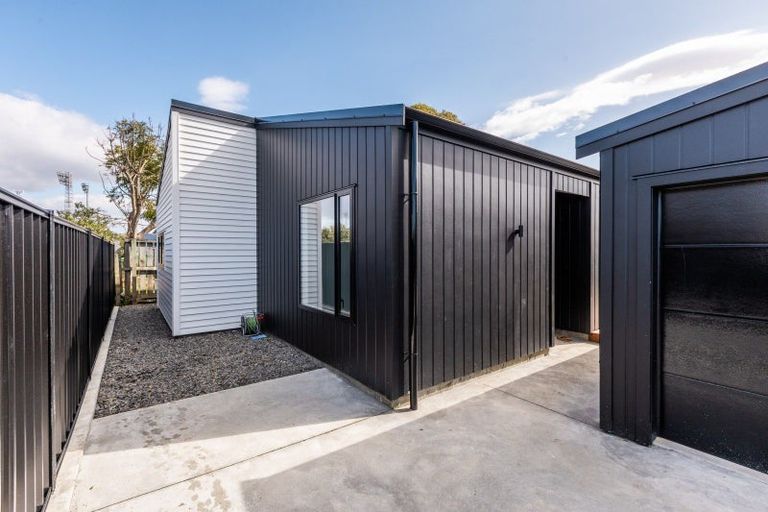 Photo of property in 119b Wellesley Road, Napier South, Napier, 4110