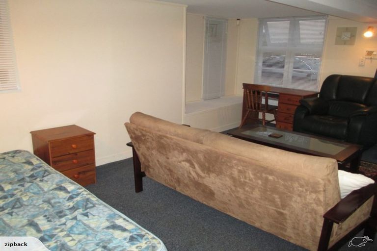 Photo of property in 92 Keegan Drive, Massey, Auckland, 0614