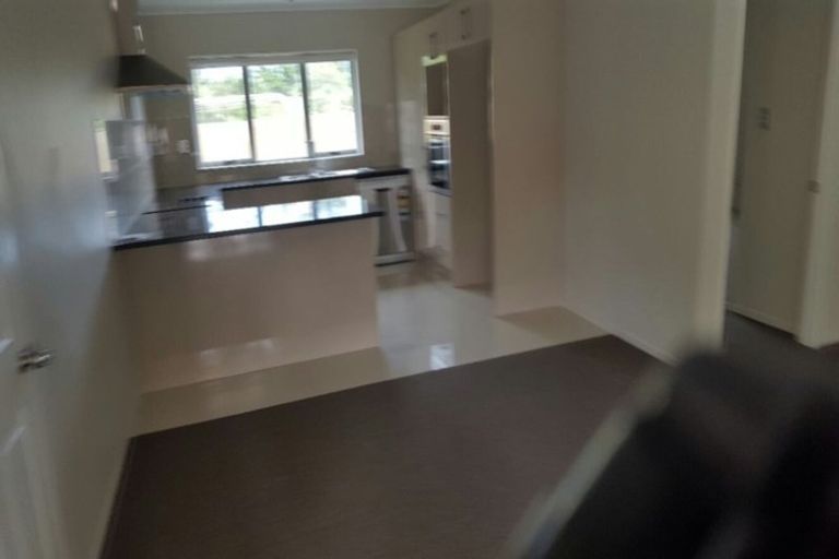Photo of property in 13 Thomas Rea Place, Te Atatu South, Auckland, 0610