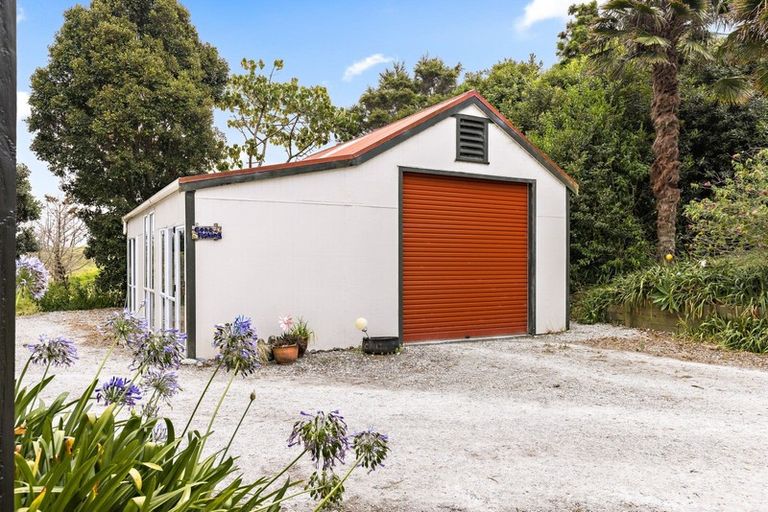 Photo of property in 672 Port Albert Road, Wellsford, 0973