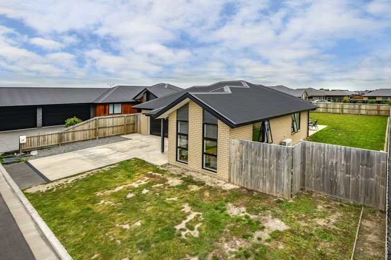 Photo of property in 28 Gracia Avenue, Rolleston, 7615