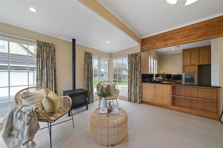 Photo of property in 296 College Street, West End, Palmerston North, 4410