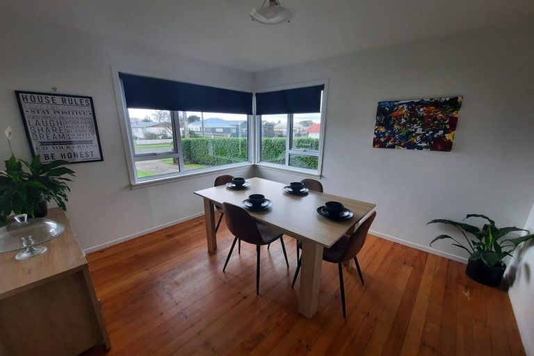 Photo of property in 15 Campbell Street, Hawera, 4610