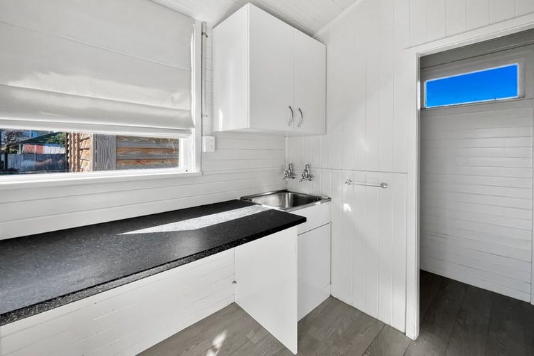 Photo of property in 14 Cameron Street, Ashburton, 7700