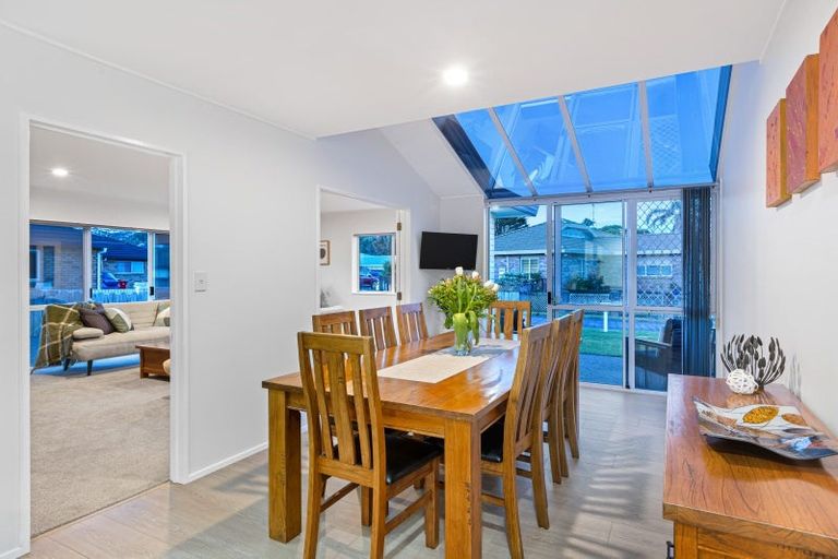 Photo of property in 3 Lakeside Drive, Orewa, 0931