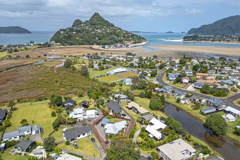 Photo of property in 13 Willow Grove, Tairua, 3508