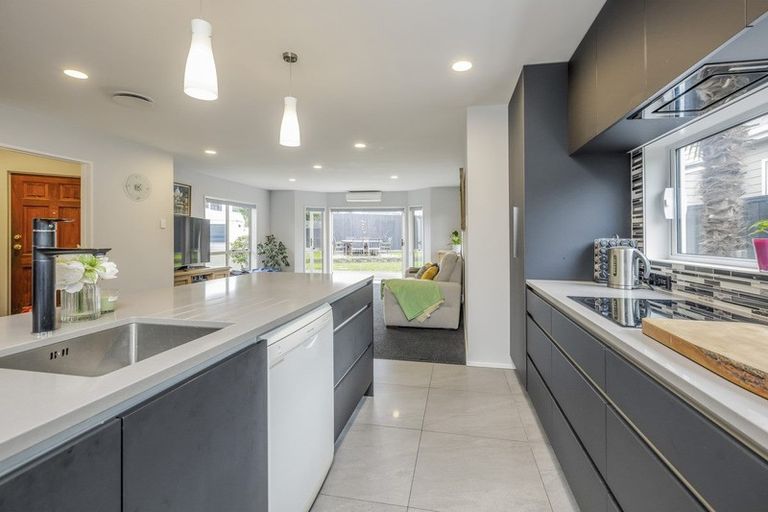 Photo of property in 12b Rockfield Road, Ellerslie, Auckland, 1061
