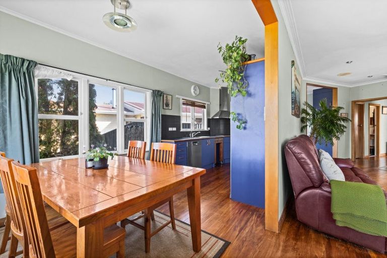 Photo of property in 52 Clarence Cox Crescent, Pirimai, Napier, 4112