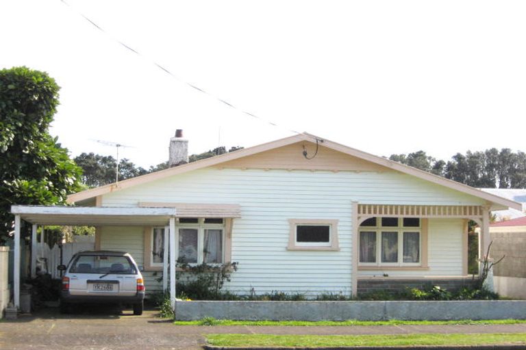 Photo of property in 78 Hine Street, New Plymouth, 4310