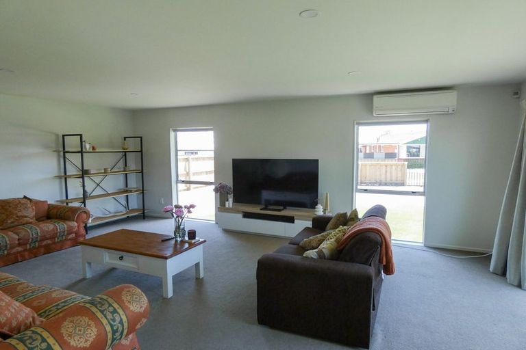 Photo of property in 163a Halswell Junction Road, Halswell, Christchurch, 8025