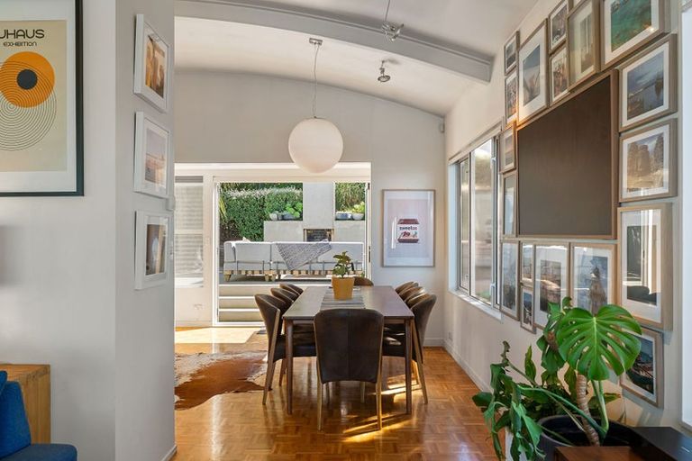 Photo of property in 145 Barnard Street, Wadestown, Wellington, 6012