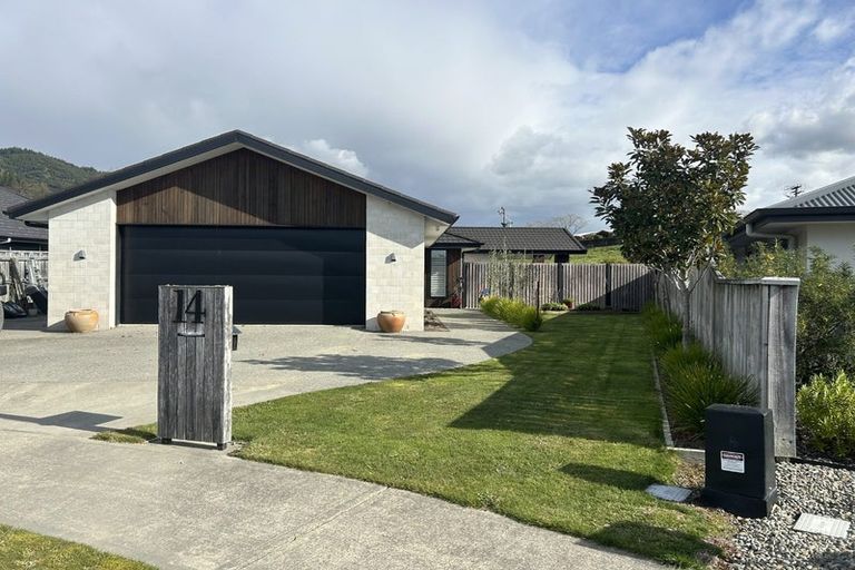 Photo of property in 14 Trek Place, Richmond, 7020