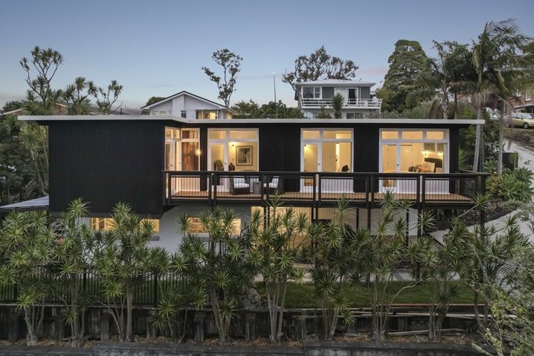 Photo of property in 12 Felton Mathew Avenue, St Johns, Auckland, 1072