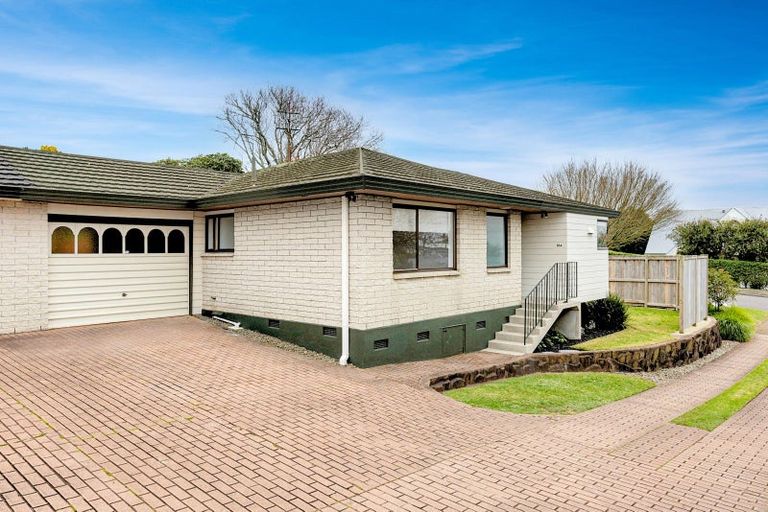 Photo of property in 10a Milton Road, Otumoetai, Tauranga, 3110
