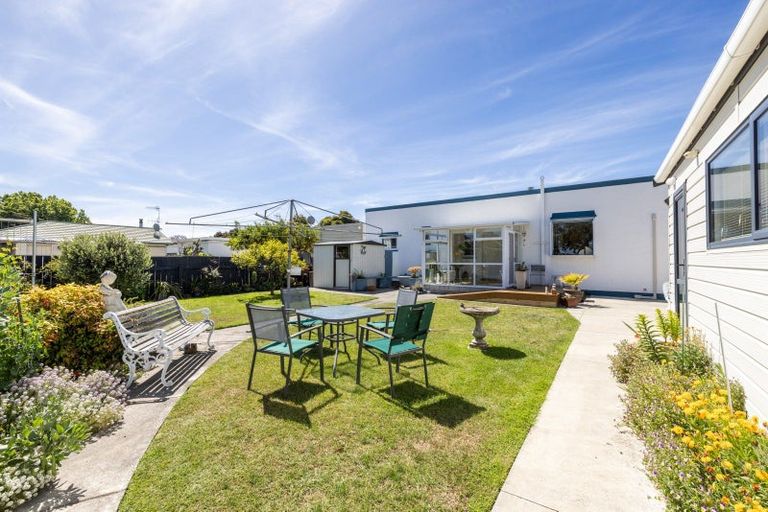 Photo of property in 34 Logan Avenue, Marewa, Napier, 4110