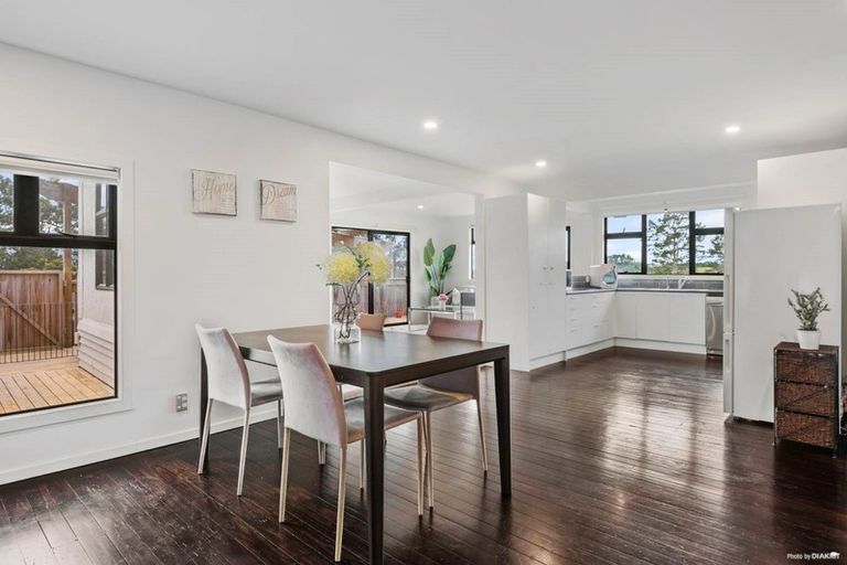 Photo of property in 1261 East Coast Road, Redvale, Albany, 0794