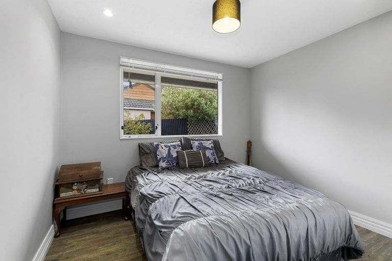 Photo of property in 3/3 Kennedy Grove, Stokes Valley, Lower Hutt, 5019