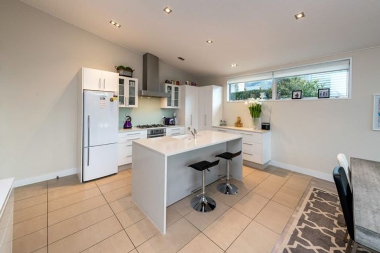 Photo of property in 8a Parkhill Avenue, Wanaka, 9305