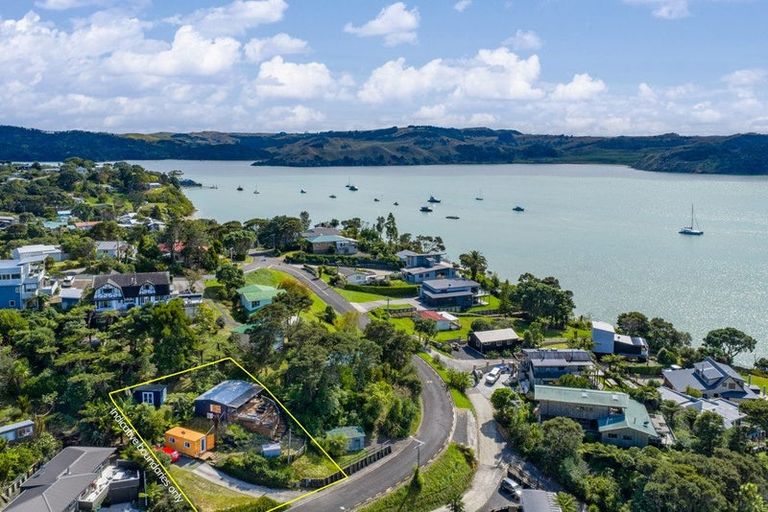 Photo of property in 3 Cambrae Road, Raglan, 3225