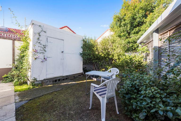 Photo of property in 2/41 Turret Road, Tauranga South, Tauranga, 3112