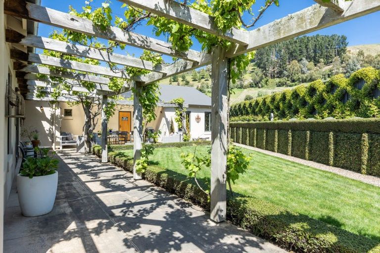 Photo of property in 99 Kent Terrace, Taradale, Napier, 4112