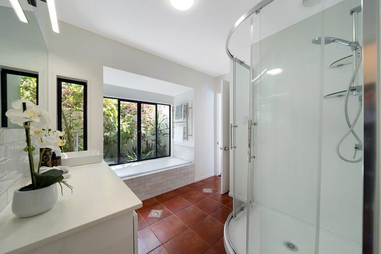 Photo of property in 20 Taitua Drive, Te Atatu South, Auckland, 0610