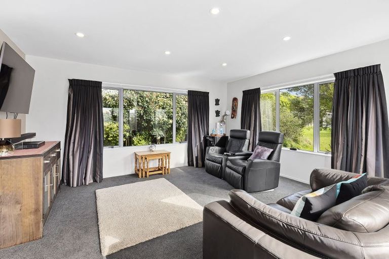 Photo of property in 24a Thimble Lane, Whitby, Porirua, 5024