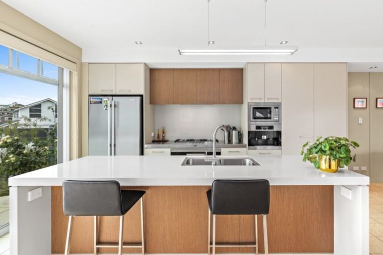 Photo of property in 28 Little Compton Mews, Snells Beach, 0920