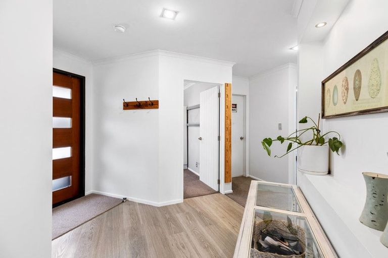 Photo of property in 17 Eyrewell Road, Pegasus, 7612